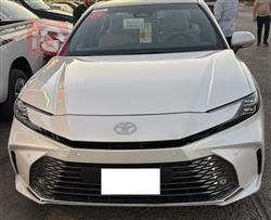 تۆیۆتا کامری